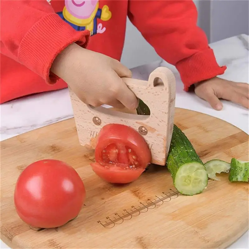 سكين خشبي للأطفال لطيف الأسماك - مراجعة Kids Outdoor Kitchen Accessories وسعره